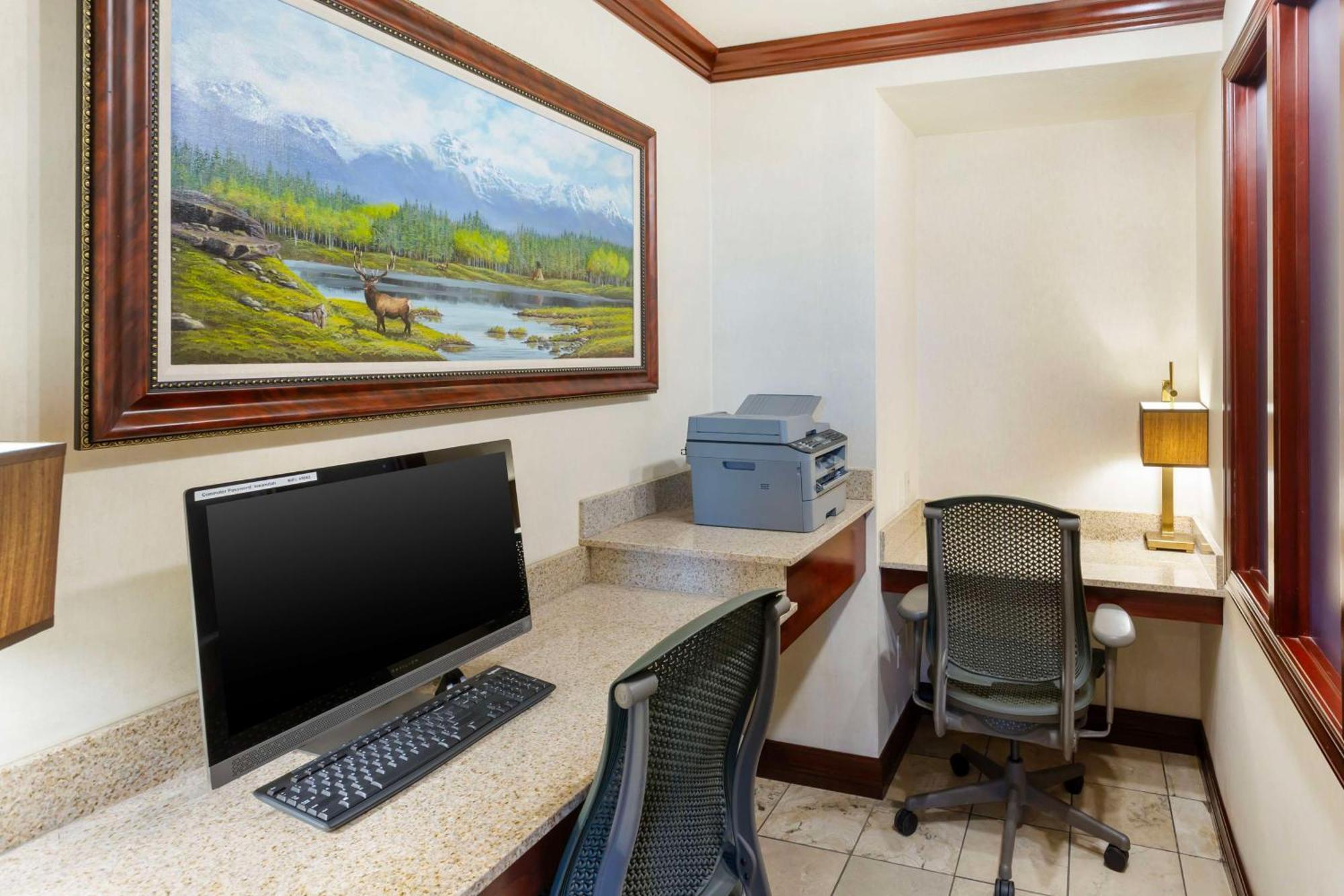 Best Western Plus Weston Inn Logan Esterno foto