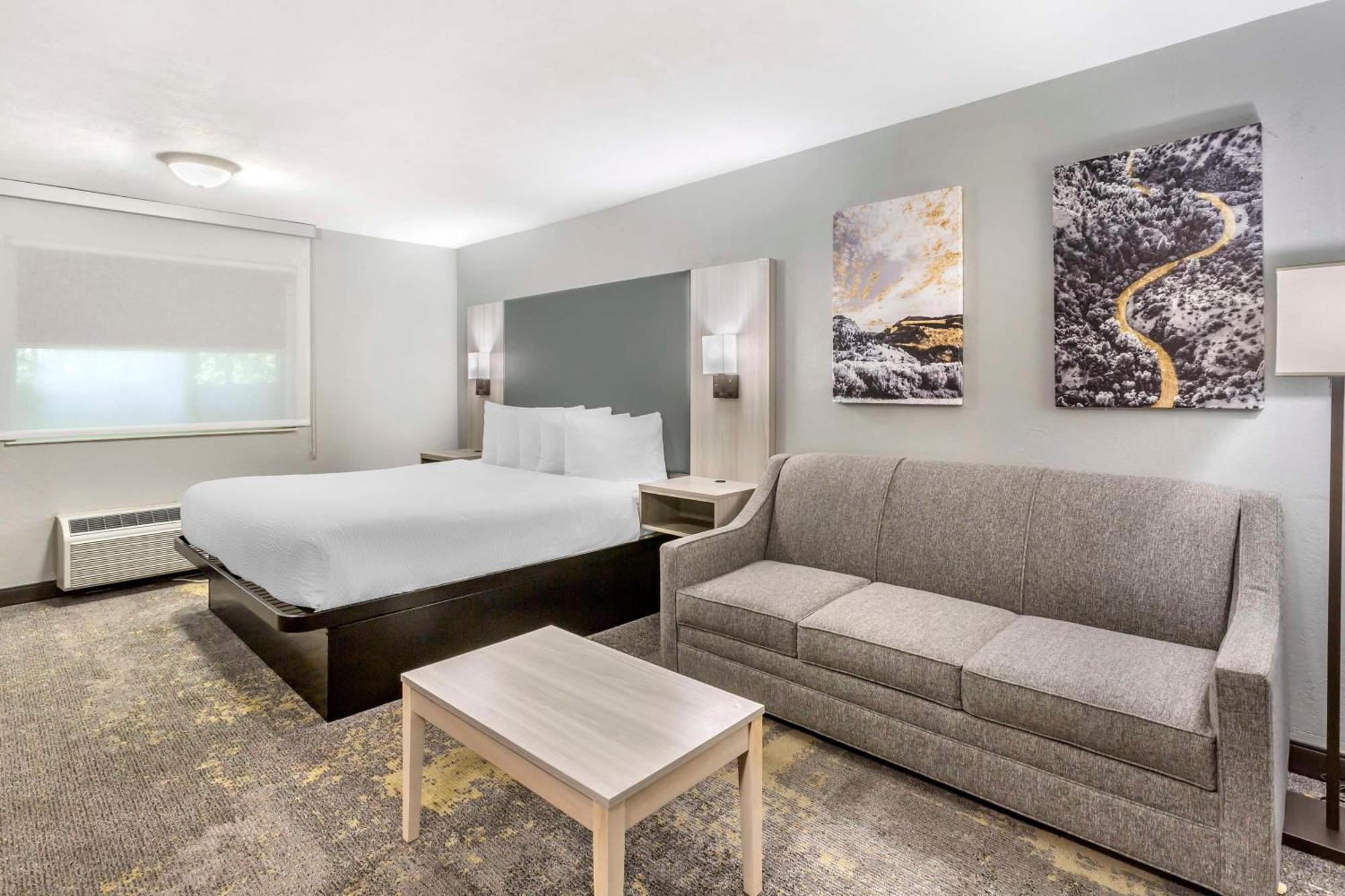 Best Western Plus Weston Inn Logan Esterno foto