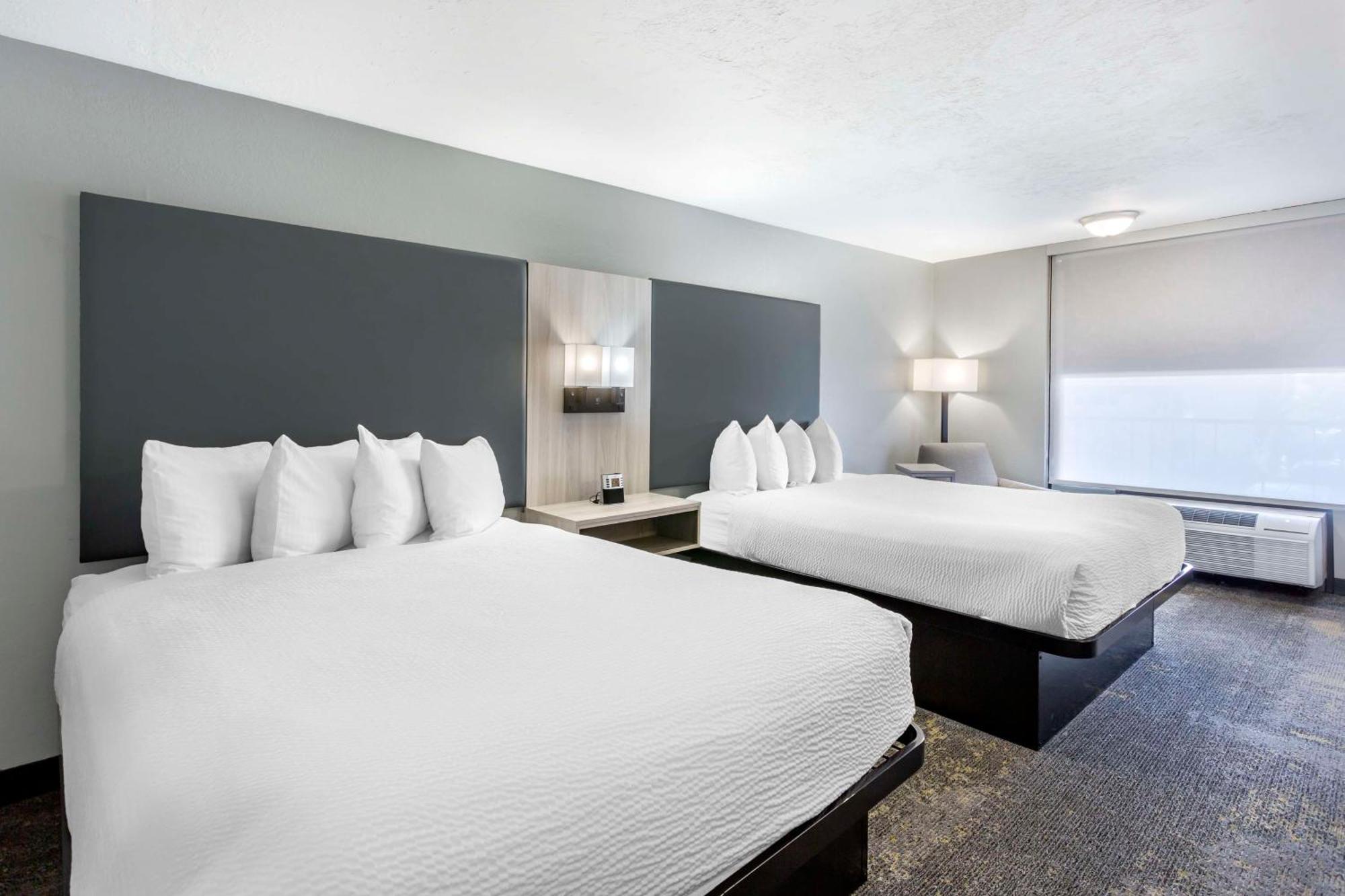 Best Western Plus Weston Inn Logan Esterno foto